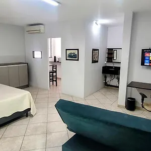  Apartamento 203 No Centro Brasil